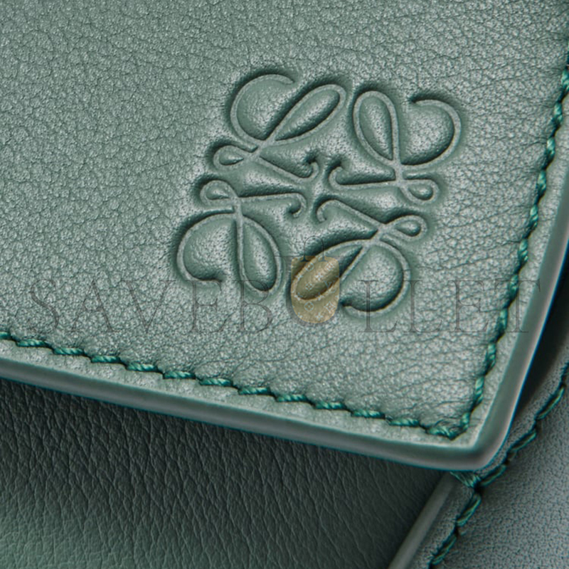 LOEWE SMALL PUZZLE EDGE BAG IN CLASSIC CALFSKIN A510P60X41-325 (24*16.5*10.5cm)