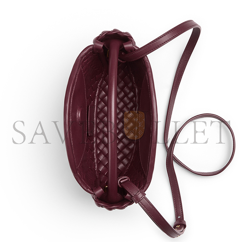 BOTTEGA VENETA SMALL COBBLE TOP HANDLE 805739V3RG12250 (23*11*8cm) BOTTEGA VENETA SMALL COBBLE TOP HANDLE 805739V3RG12250 (23*11*8cm)