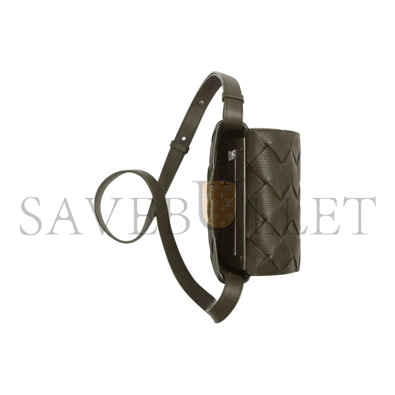 BOTTEGA VENETA SMALL DIAGO 795637V4FV13386 (22.5*16.5*5.5cm)