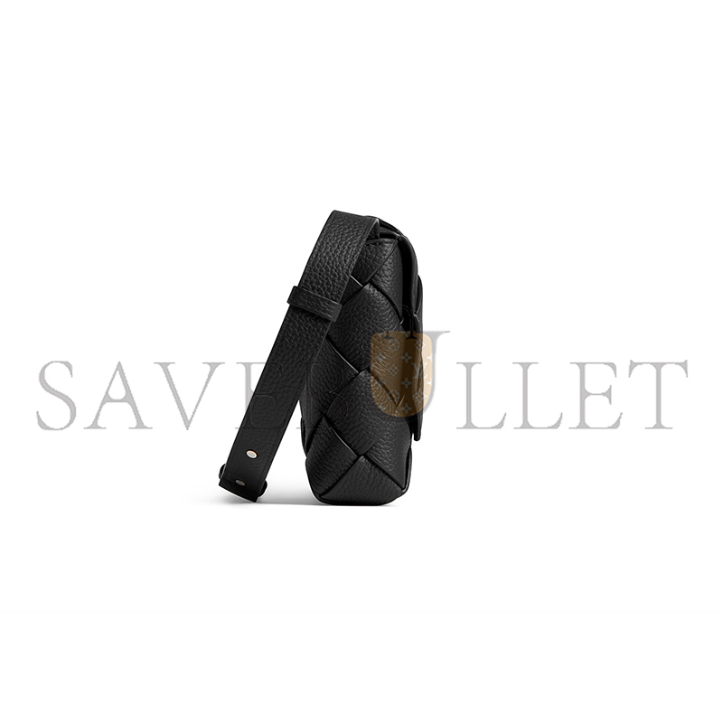BOTTEGA VENETA SMALL DIAGO 795637V4FV18803 (22.5*16.5*5.5cm) BOTTEGA VENETA SMALL DIAGO 795637V4FV18803 (22.5*16.5*5.5cm)