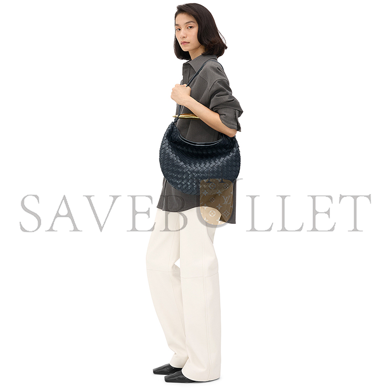 BOTTEGA VENETA LARGE SARDINE 754988VCPP14212 (39*31*12cm) BOTTEGA VENETA LARGE SARDINE 754988VCPP14212 (39*31*12cm)