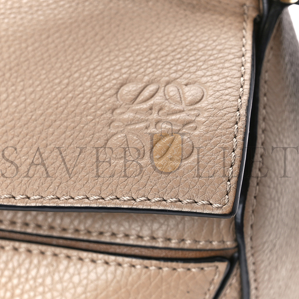 LOEWE GRAINED CALFSKIN SMALL PUZZLE BAG SAND MINK (24*16.5*10.5cm) 