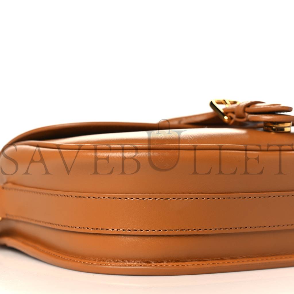 DIOR BOX CALFSKIN MEDIUM BOBBY FLAP CAMEL (22*17*6.4cm) DIOR BOX CALFSKIN MEDIUM BOBBY FLAP CAMEL (22*17*6.4cm)